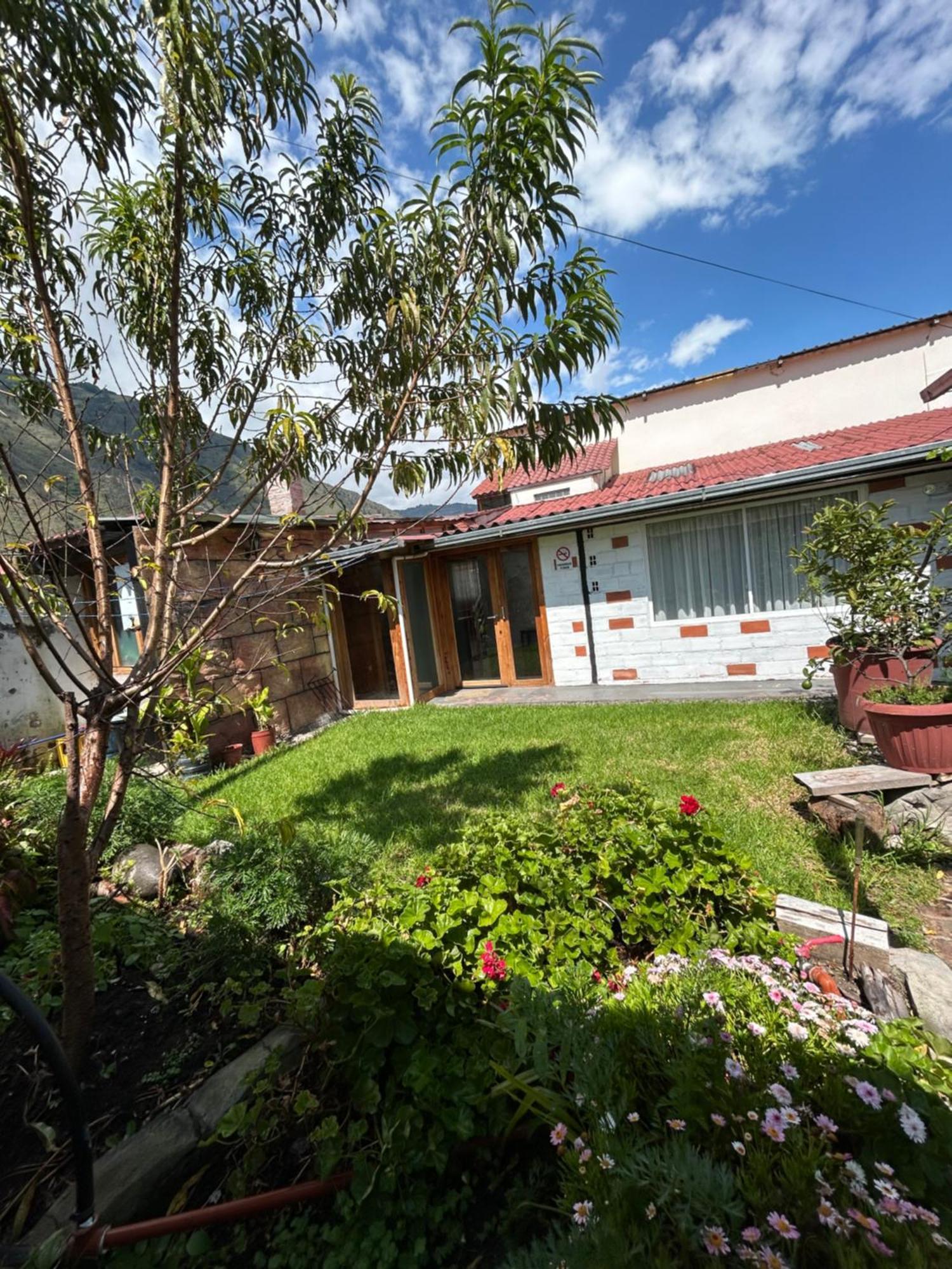 Casa Verde Descanso 1 Banos  Exterior photo